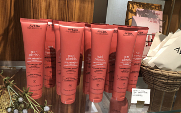 ニュートリプレニッシュ デイリー モイスチャーライザー