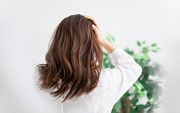 夏の頭皮のかゆみは雑菌のせい??