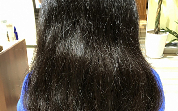 「サラリ」(縮毛矯正)