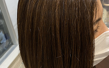 暗めのカラー(白髪染めも)を髪の毛を明るくしていく方法